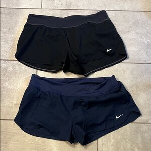 Nike Women's Black and Navy Swim Shorts - large
